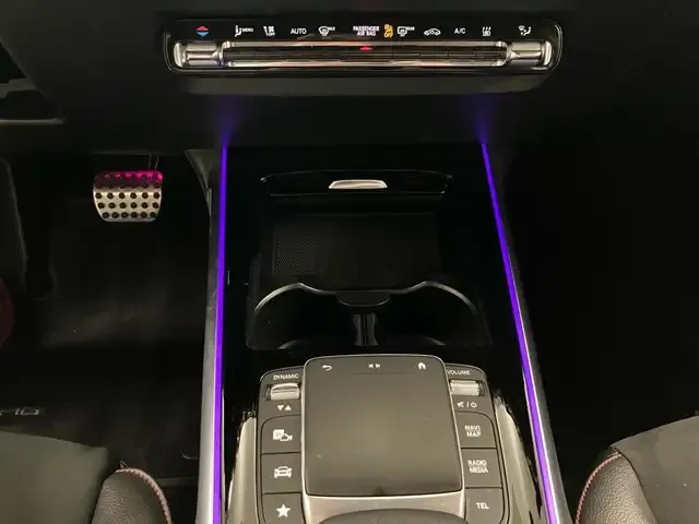 Mercedes-Benz EQB 300