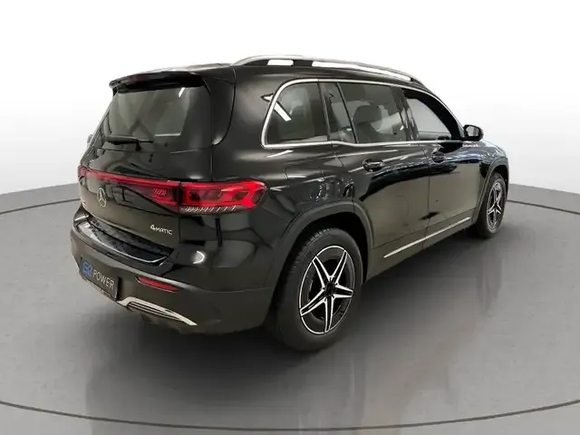 Mercedes-Benz EQB 300