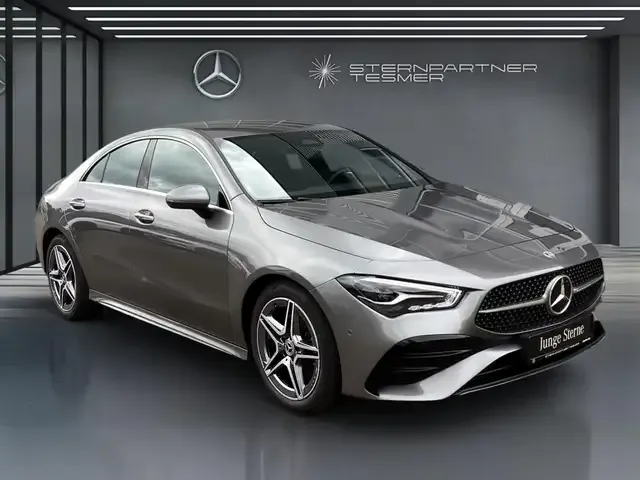 Mercedes-Benz CLA 180