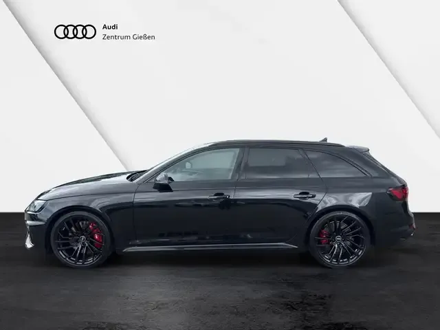 Audi RS4