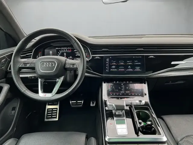 Audi SQ8
