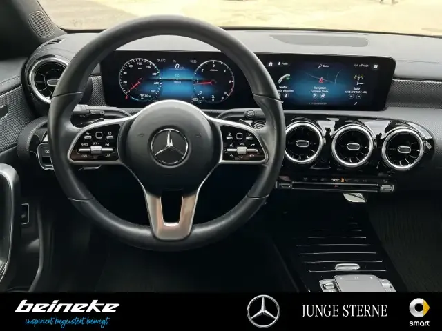Mercedes-Benz CLA 220