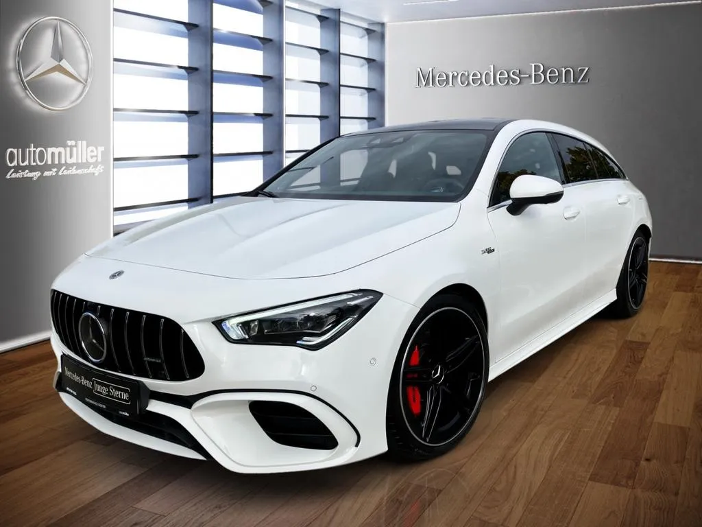 Mercedes-Benz CLA 45 AMG