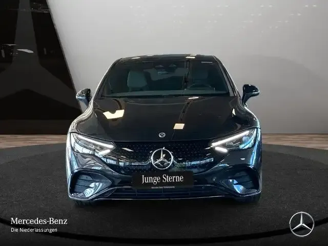 Mercedes-Benz EQE 350