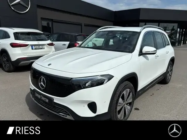 Mercedes-Benz EQB 350