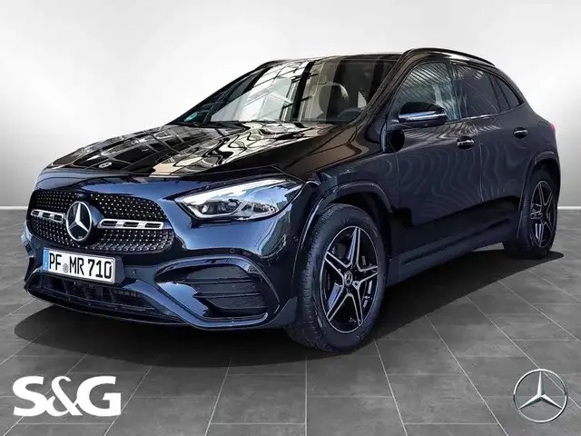 Mercedes-Benz GLA 200