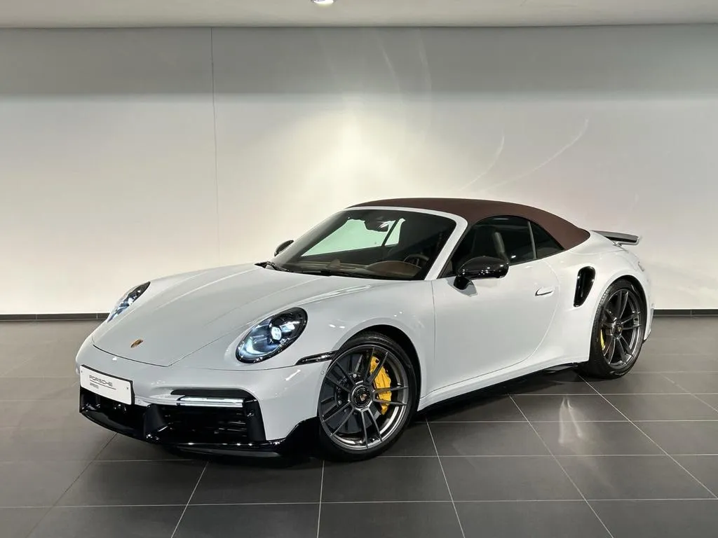 Porsche 992
