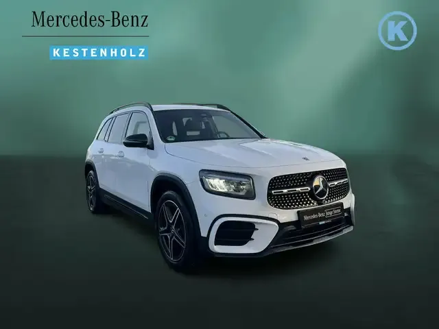 Mercedes-Benz GLB 220