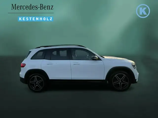 Mercedes-Benz GLB 220