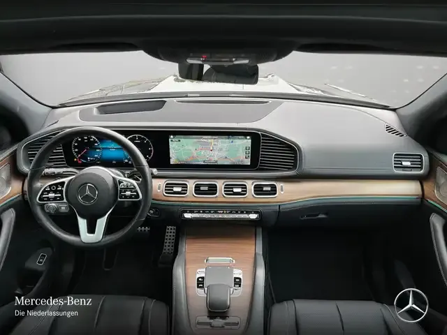 Mercedes-Benz GLS 400