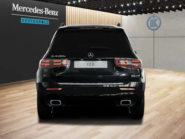 Mercedes-Benz GLB 200