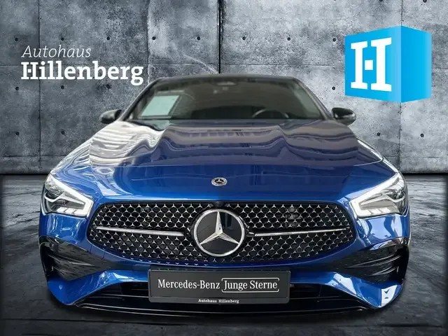 Mercedes-Benz CLA 200