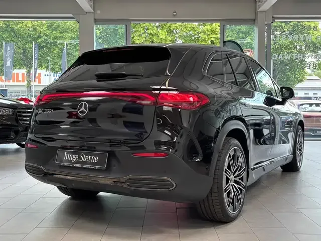 Mercedes-Benz EQE 350