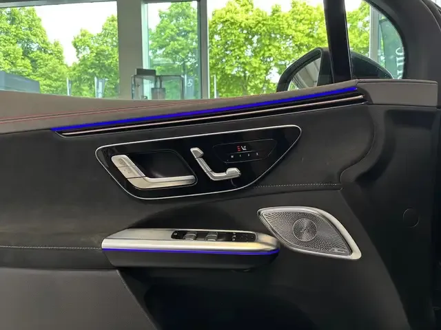 Mercedes-Benz EQE 350