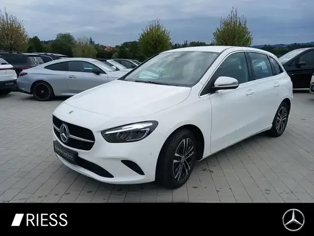 Mercedes-Benz B 250
