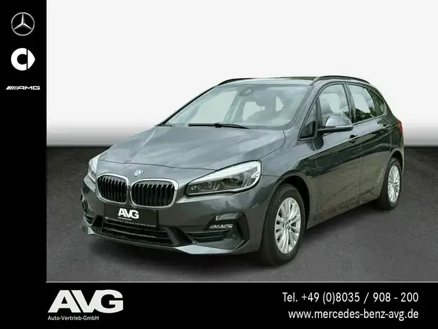 BMW 218