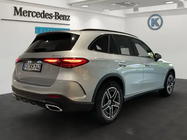 Mercedes-Benz GLC 220