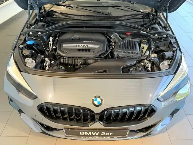 BMW 220