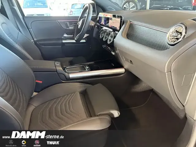 Mercedes-Benz EQA 300