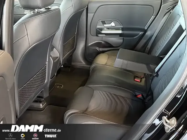 Mercedes-Benz EQA 300