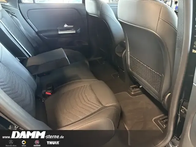 Mercedes-Benz EQA 300