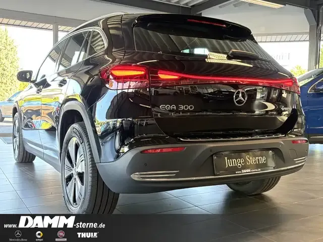 Mercedes-Benz EQA 300