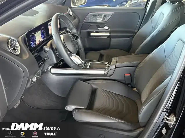 Mercedes-Benz EQA 300