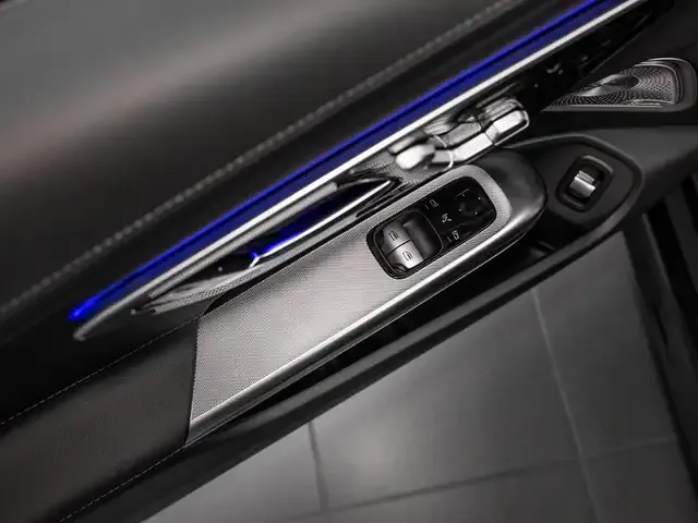 Mercedes-Benz CLE 200