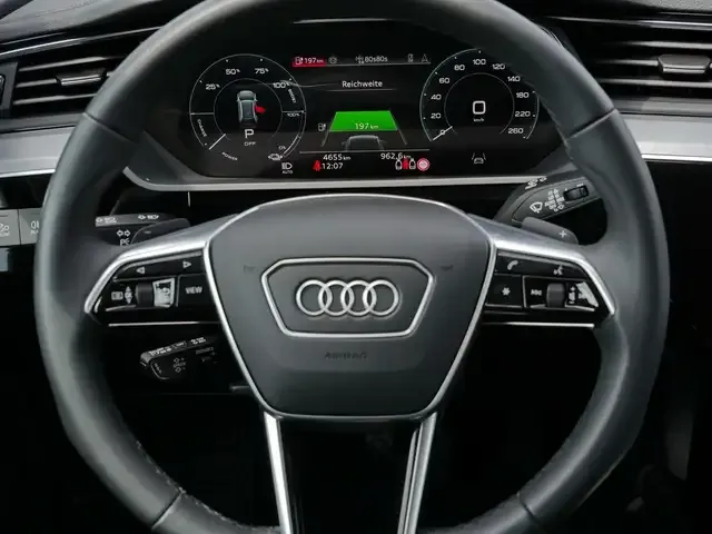 Audi Q8 e-tron