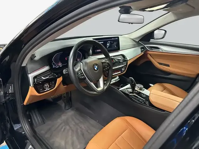 BMW 530