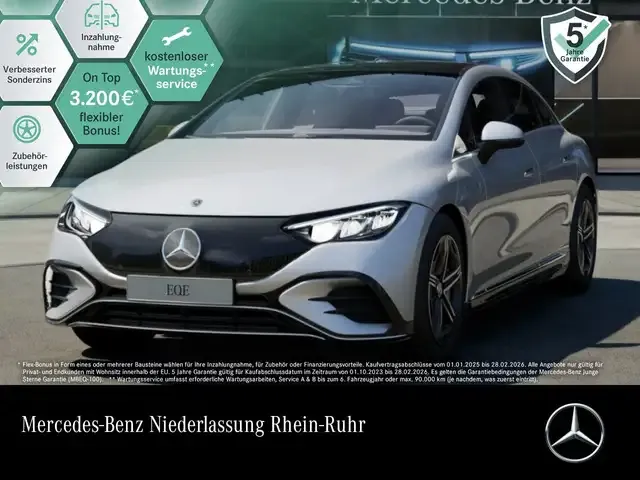 Mercedes-Benz EQE 300
