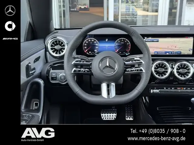 Mercedes-Benz CLA 200
