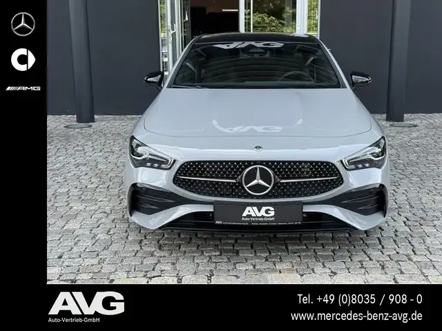 Mercedes-Benz CLA 200