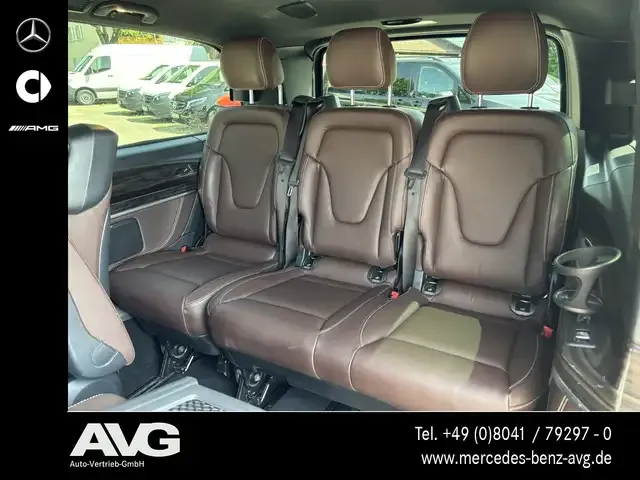 Mercedes-Benz V 250