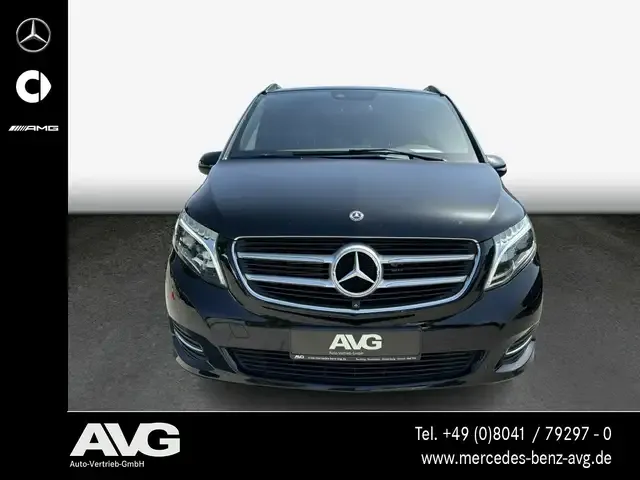 Mercedes-Benz V 250