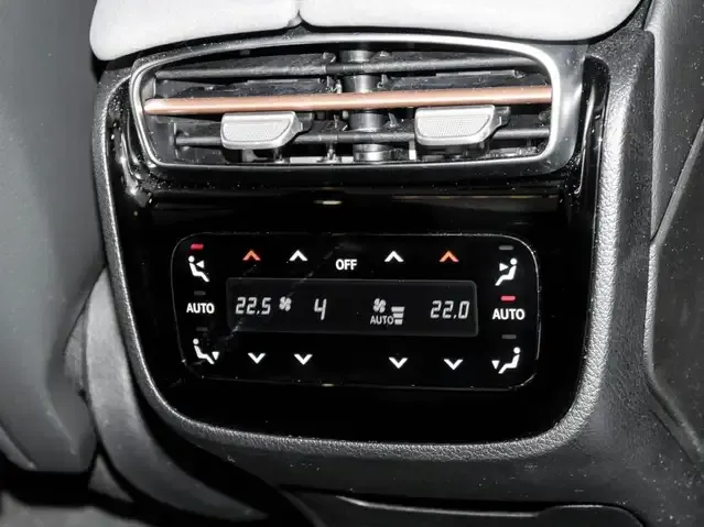 Mercedes-Benz EQS SUV