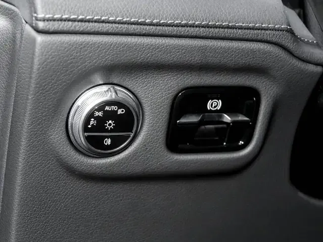 Mercedes-Benz EQS SUV