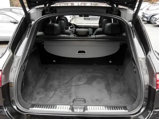 Mercedes-Benz EQS SUV