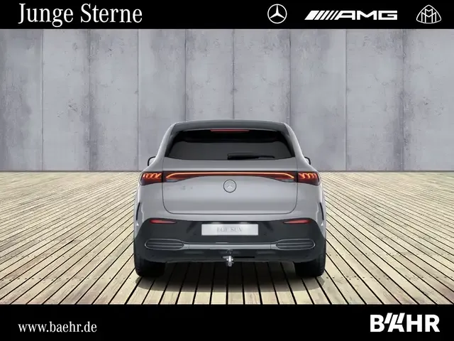 Mercedes-Benz EQE SUV