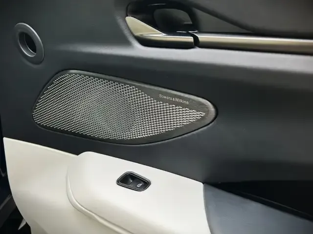 Aston Martin Vantage
