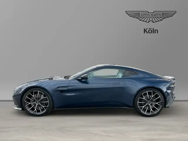 Aston Martin Vantage