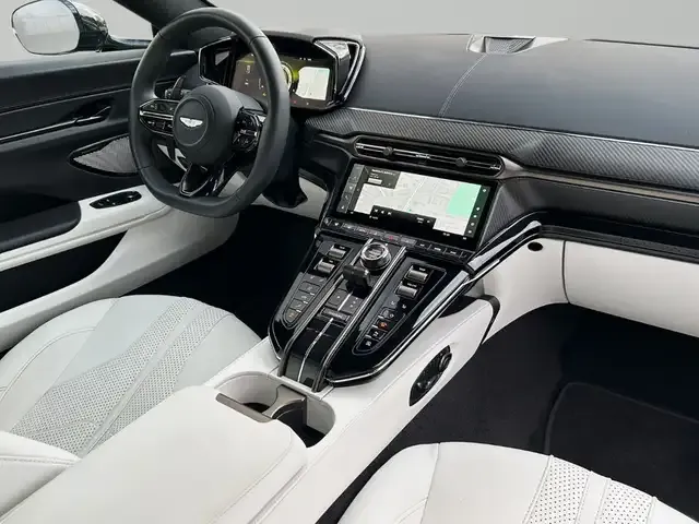 Aston Martin Vantage