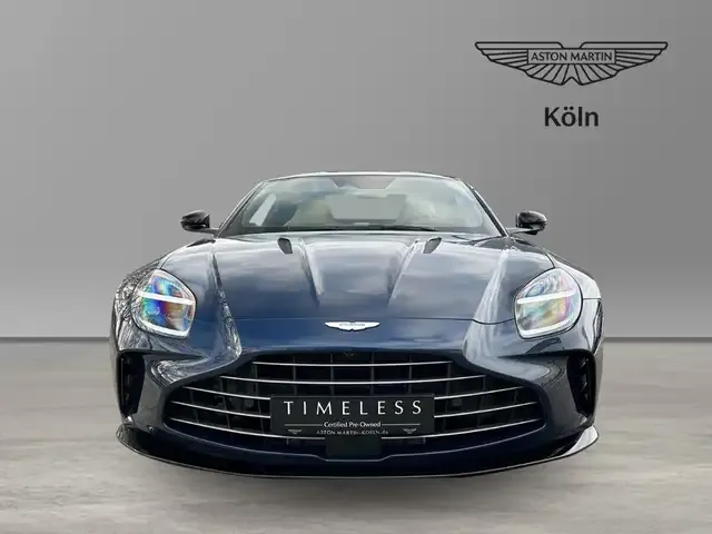 Aston Martin Vantage