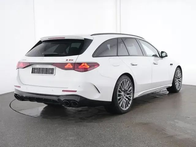 Mercedes-Benz E 53 AMG