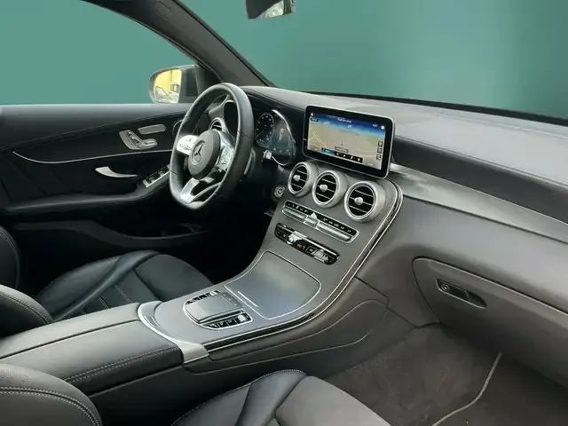 Mercedes-Benz GLC 200