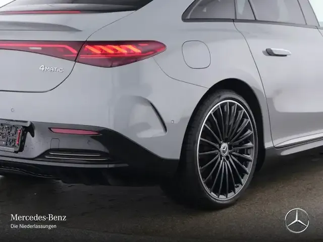 Mercedes-Benz EQE 350