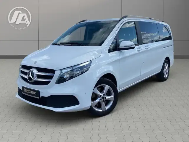 Mercedes-Benz V 220