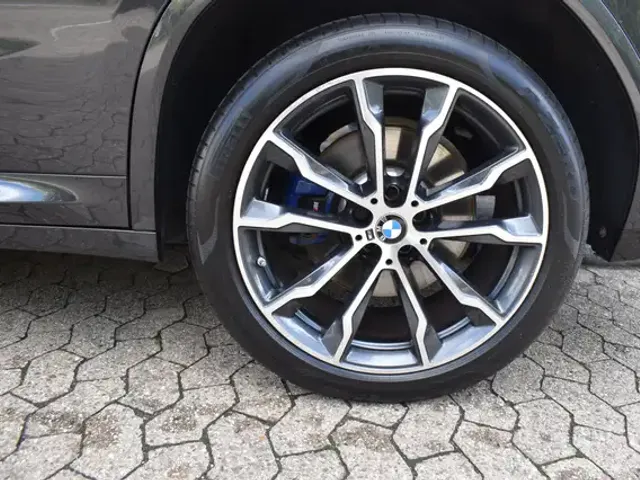 BMW X4 M