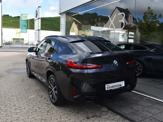 BMW X4 M
