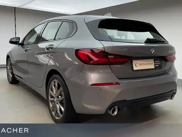 BMW 120